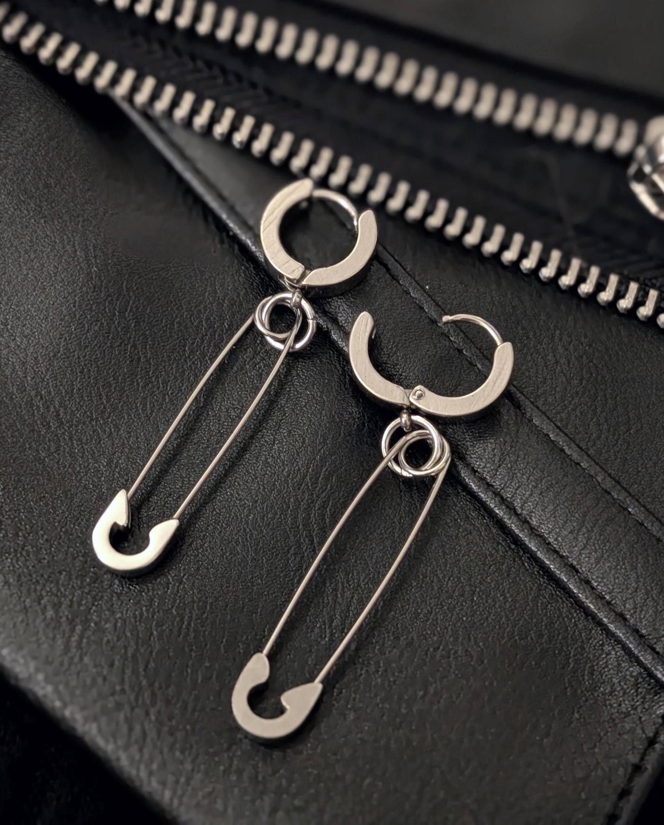 Steel Safety Pin Hoops