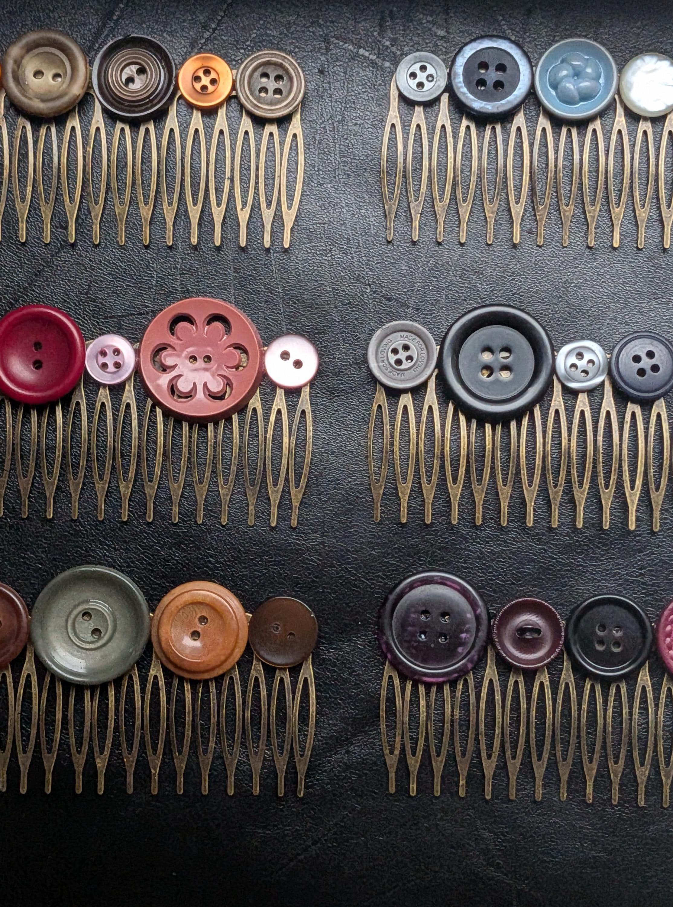 Vintage Button Hair Comb