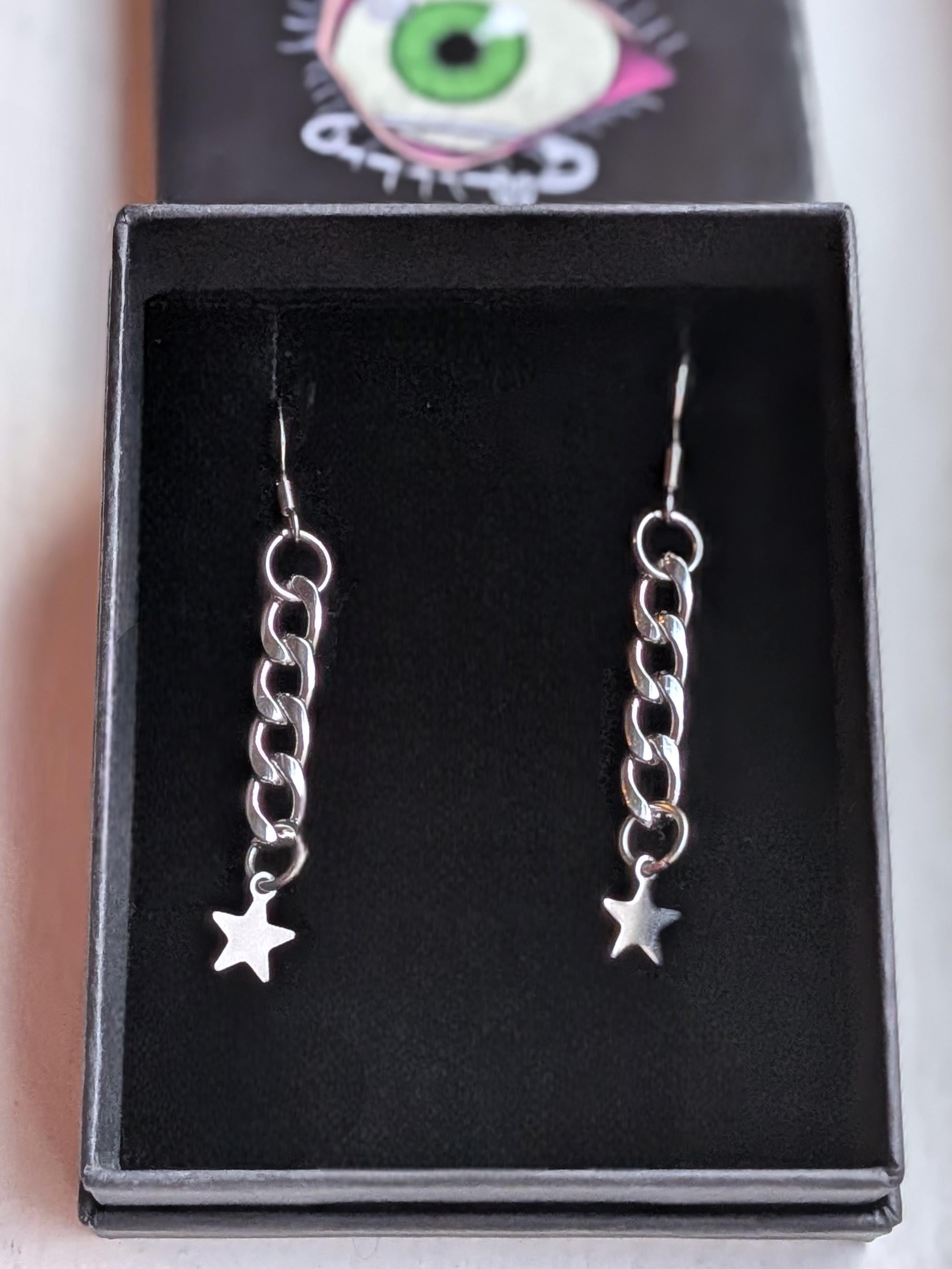 Chain & Star Earrings