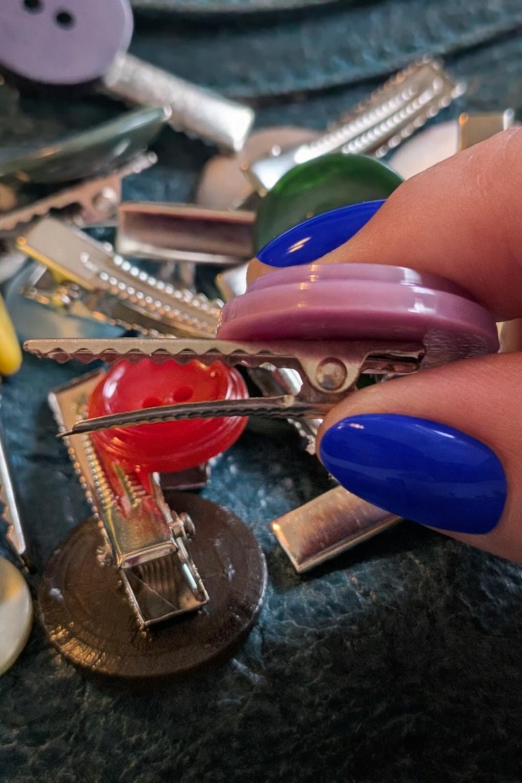 Mystery Vintage Button Hair Clip