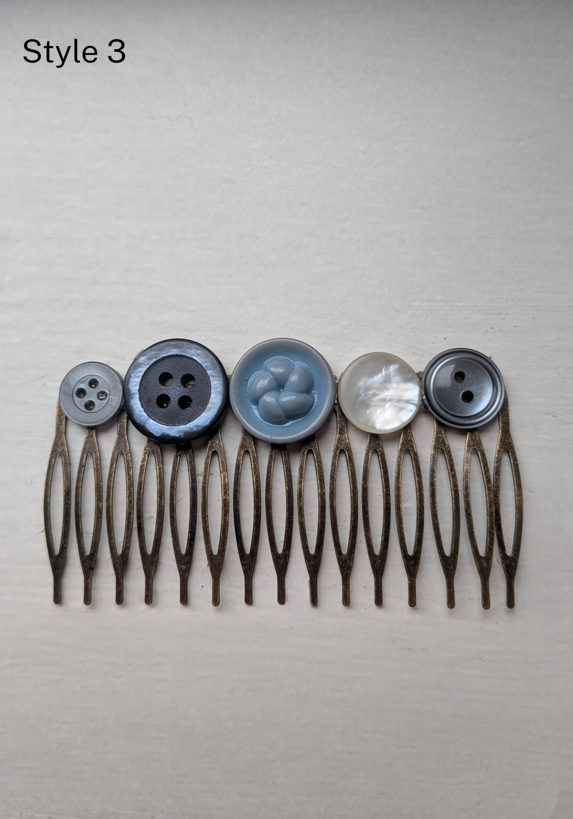 Vintage Button Hair Comb