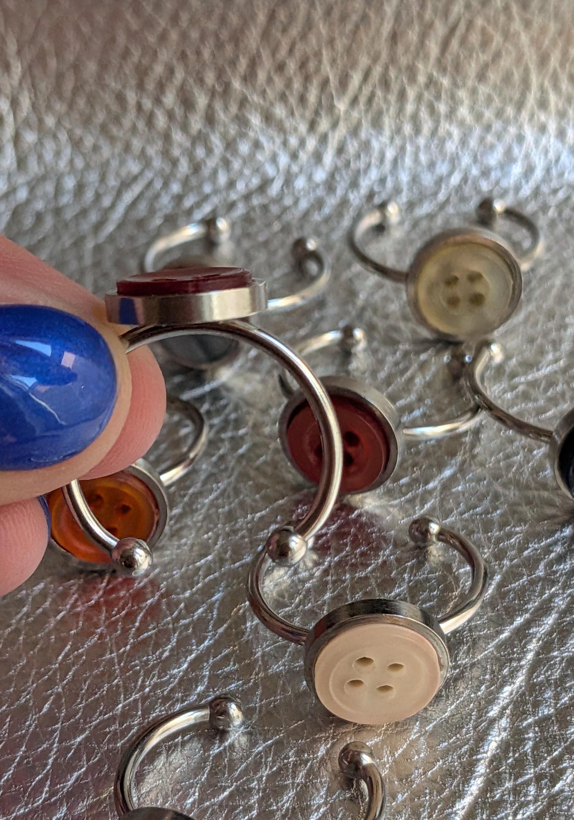 Button Ring