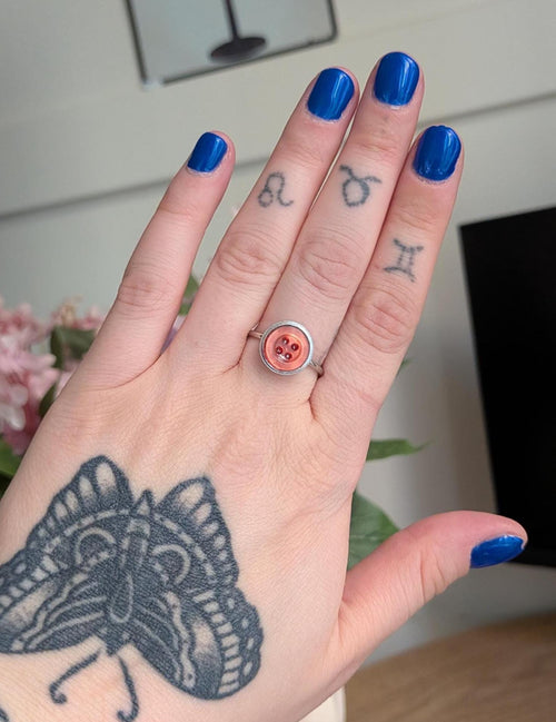 Button Ring