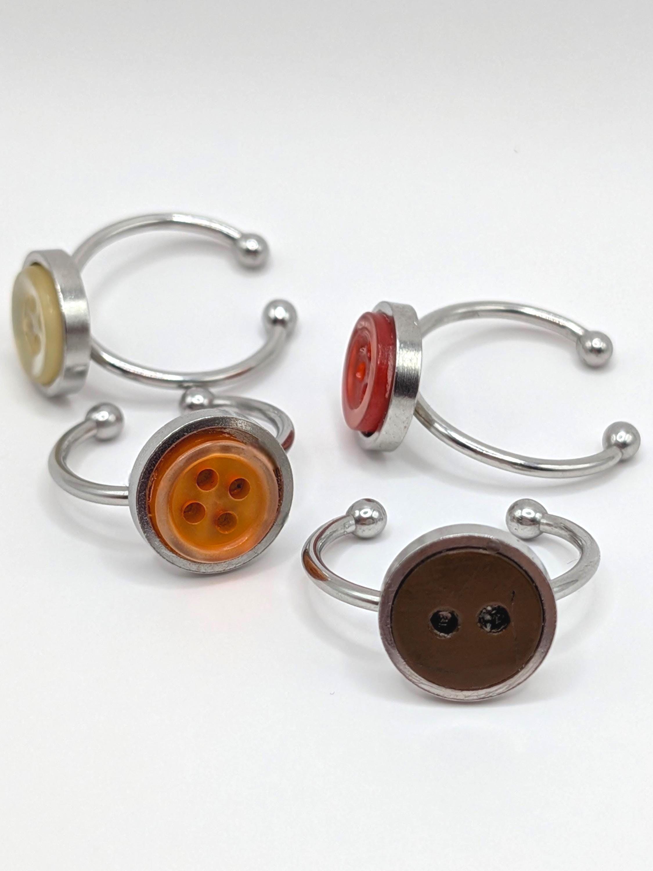Button Ring