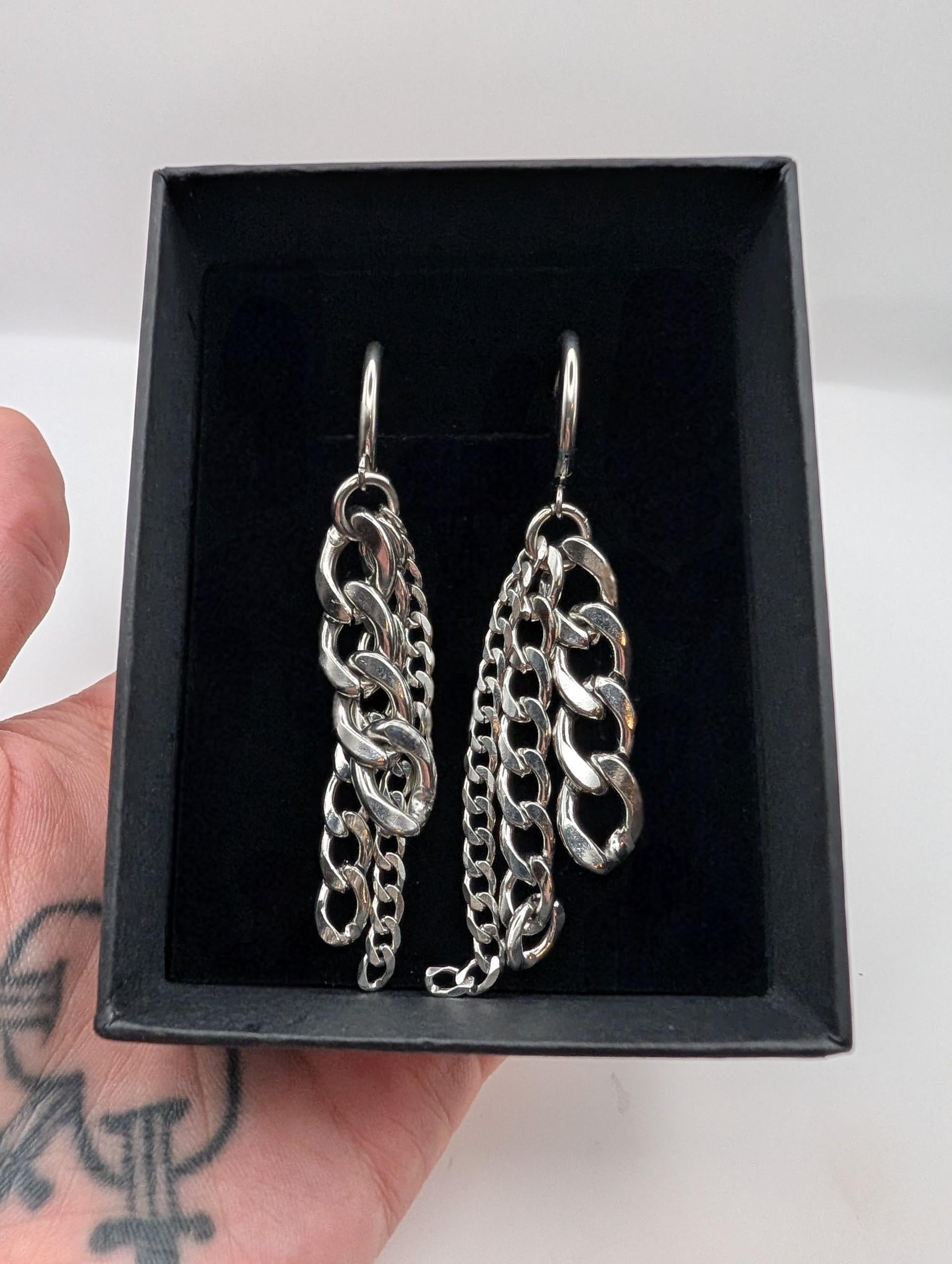 Drop Chain Hoops